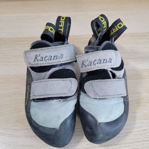 La Sportiva Katana Rock Climbing Shoes XS Grip 2 EU 35 US Womens 4.5 Bouldering - Picture 2 of 9